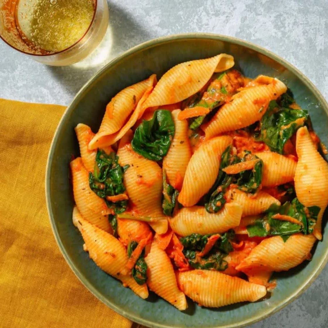 Conchiglie in cremiger Gemüse-Pesto-Soße