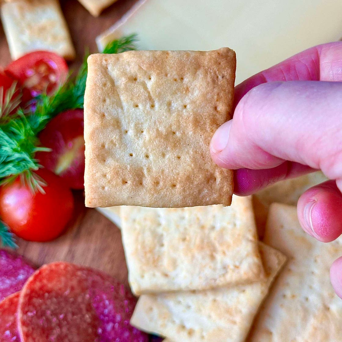Cream Crackers 