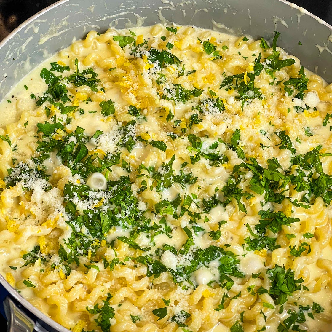 Creamy Lemon Garlic Pasta