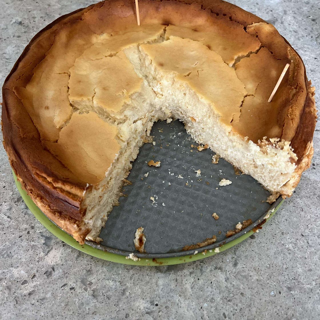 Italian Cream Cheese and Ricotta Cheesecake