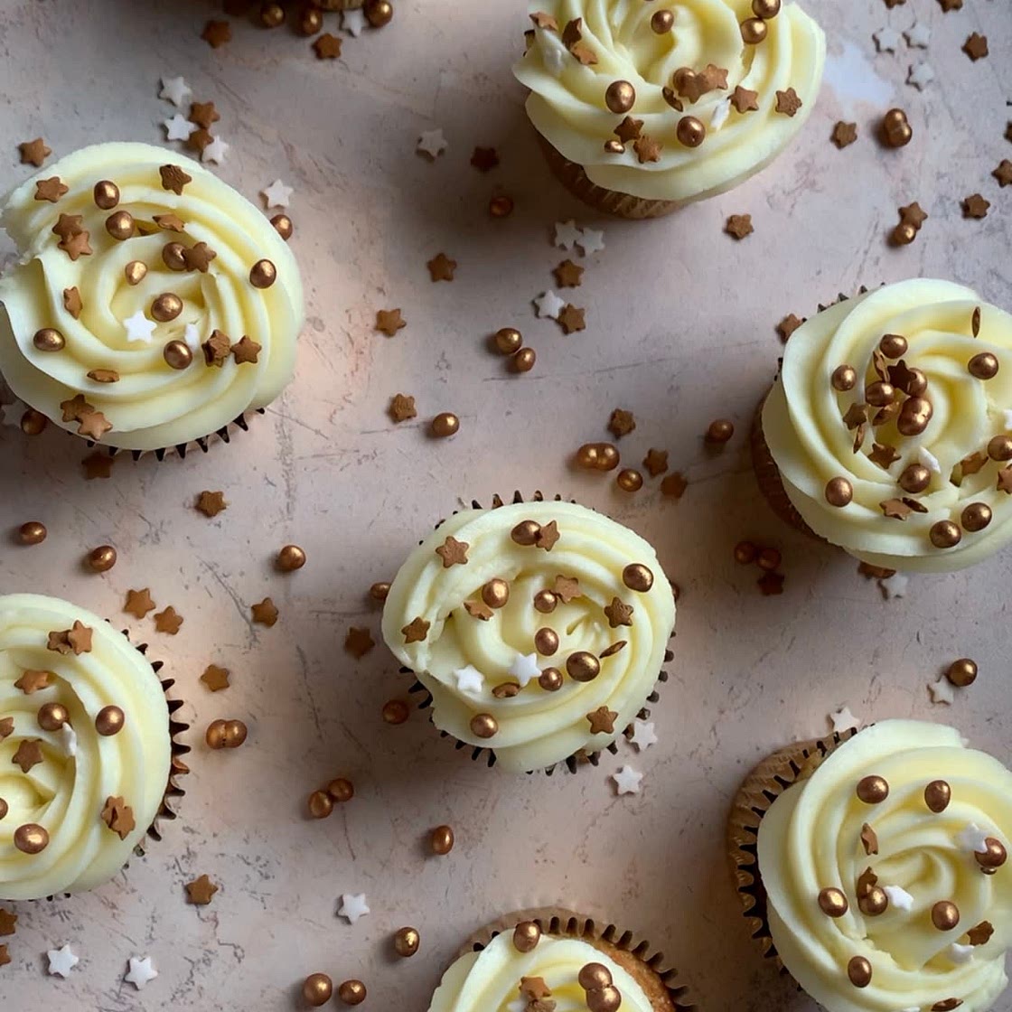 Vanilla cupcakes ✨