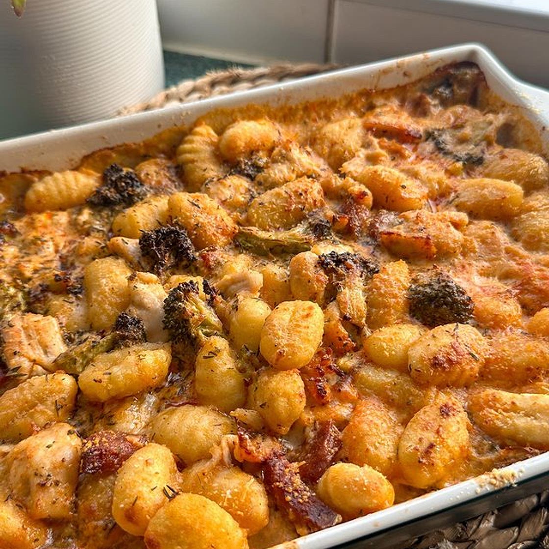 Creamy Chicken, Chorizo & Broccoli Gnocchi