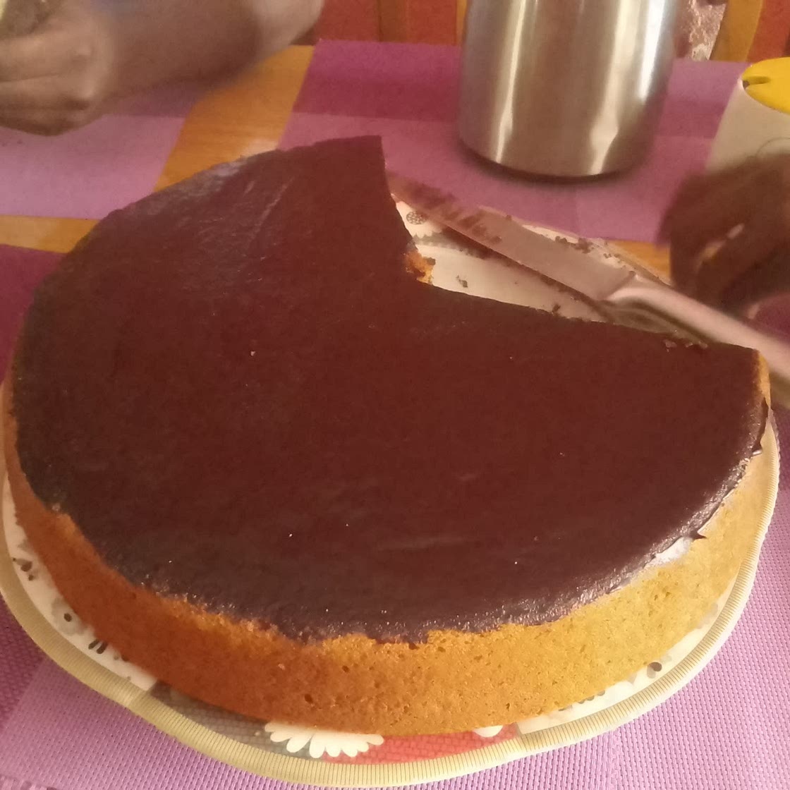 My best Vanilla Cake - stays moist 4 days!