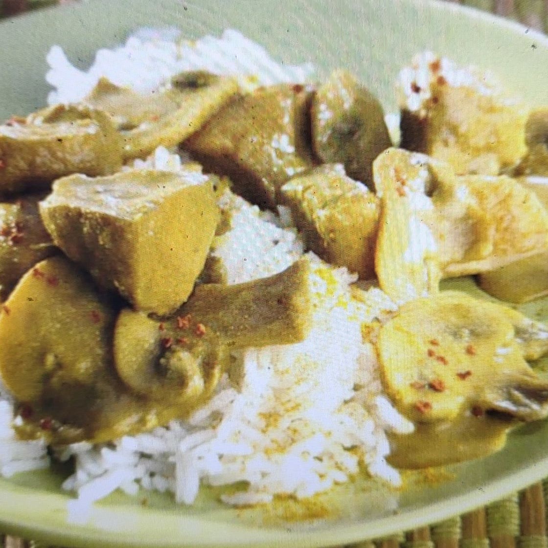 Curryhuhn mit Champignons und Basmatireis