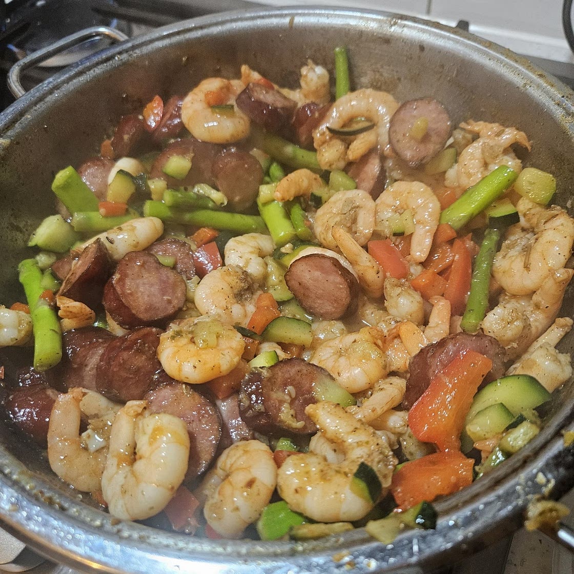 Shrimp and Sausage Vegetable Skillet (Meal-Prep)