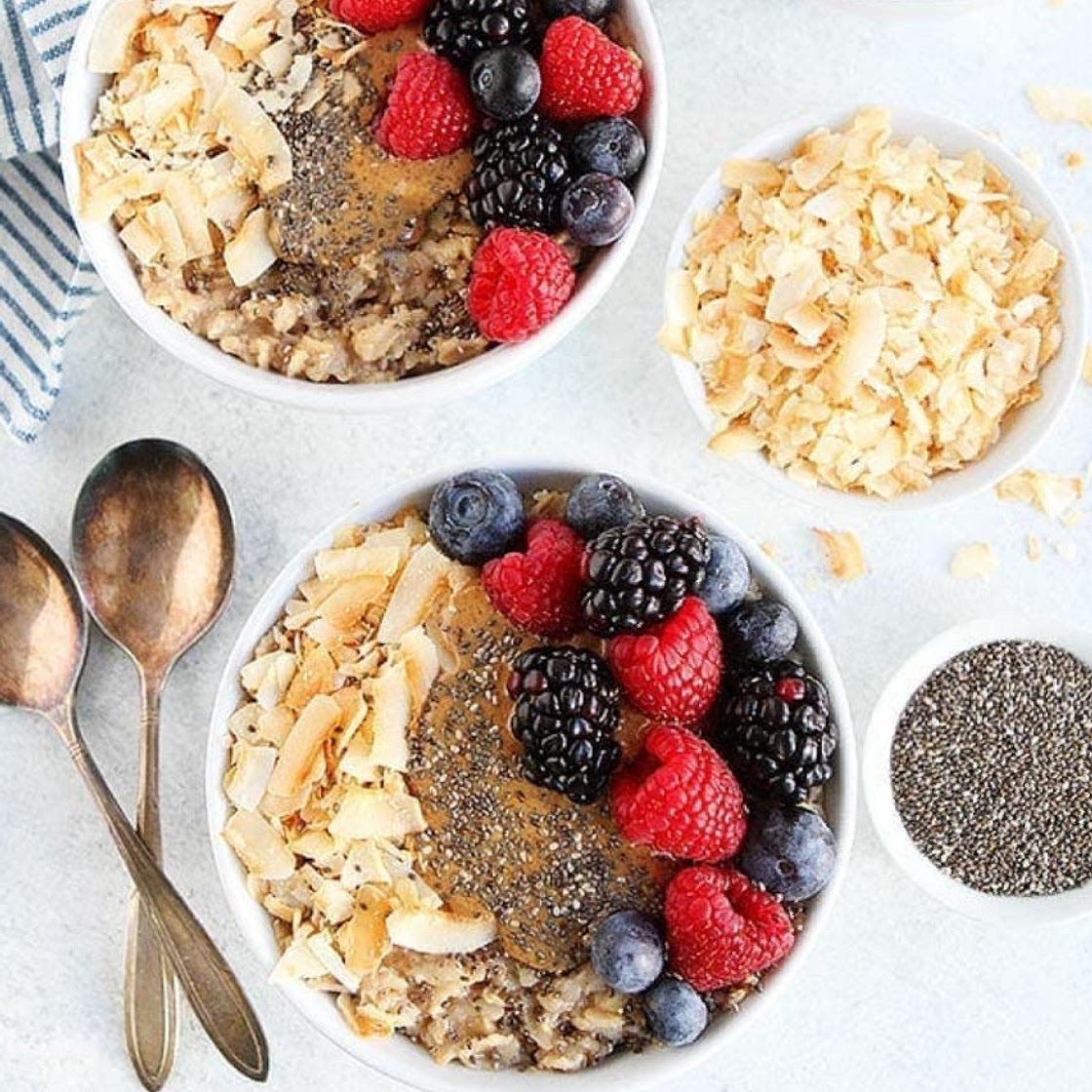 5 min Tasty Vegan Sugar-Free Oatmeal
