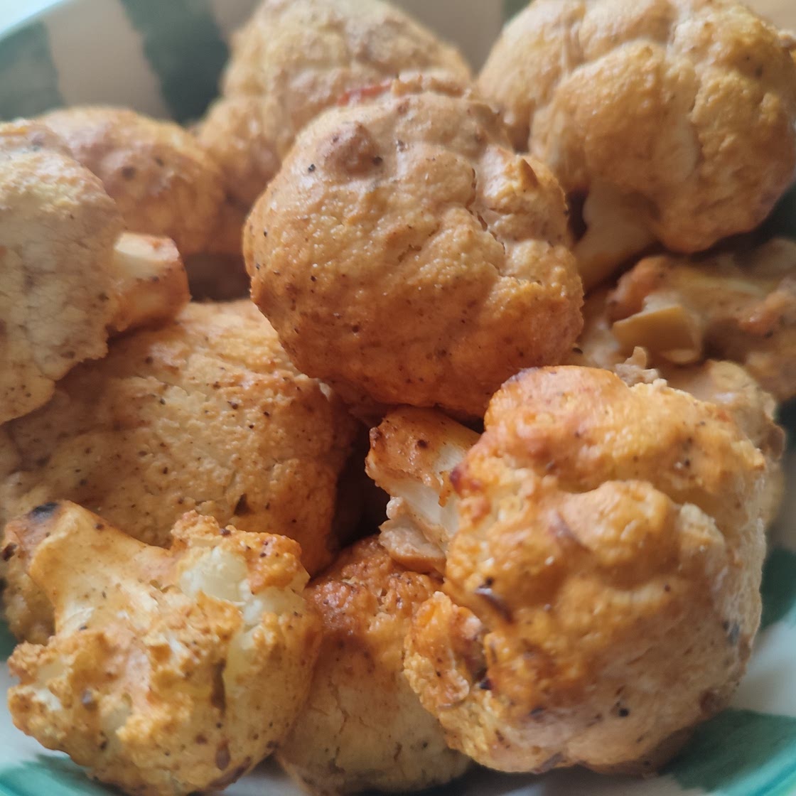 Roasted Curried Cauliflower (Vegetarian)
