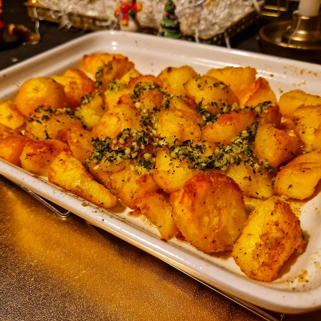 Rosemary & Garlic Roast Potatoes