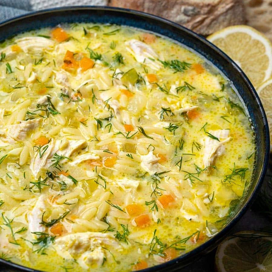 Lemon chicken soup (Avgolemono. traditional Greek lemon soup