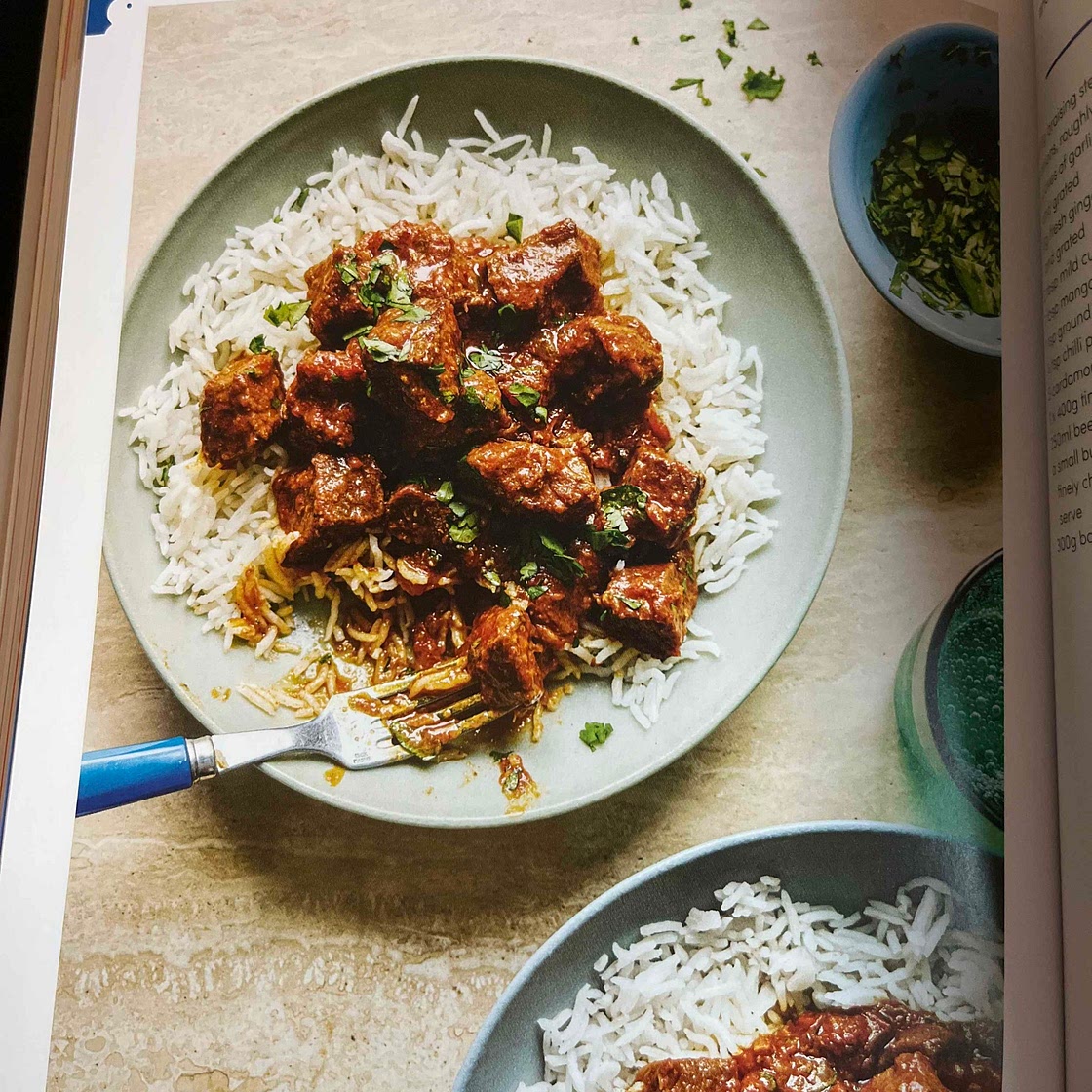 Slow cooker beef curry 