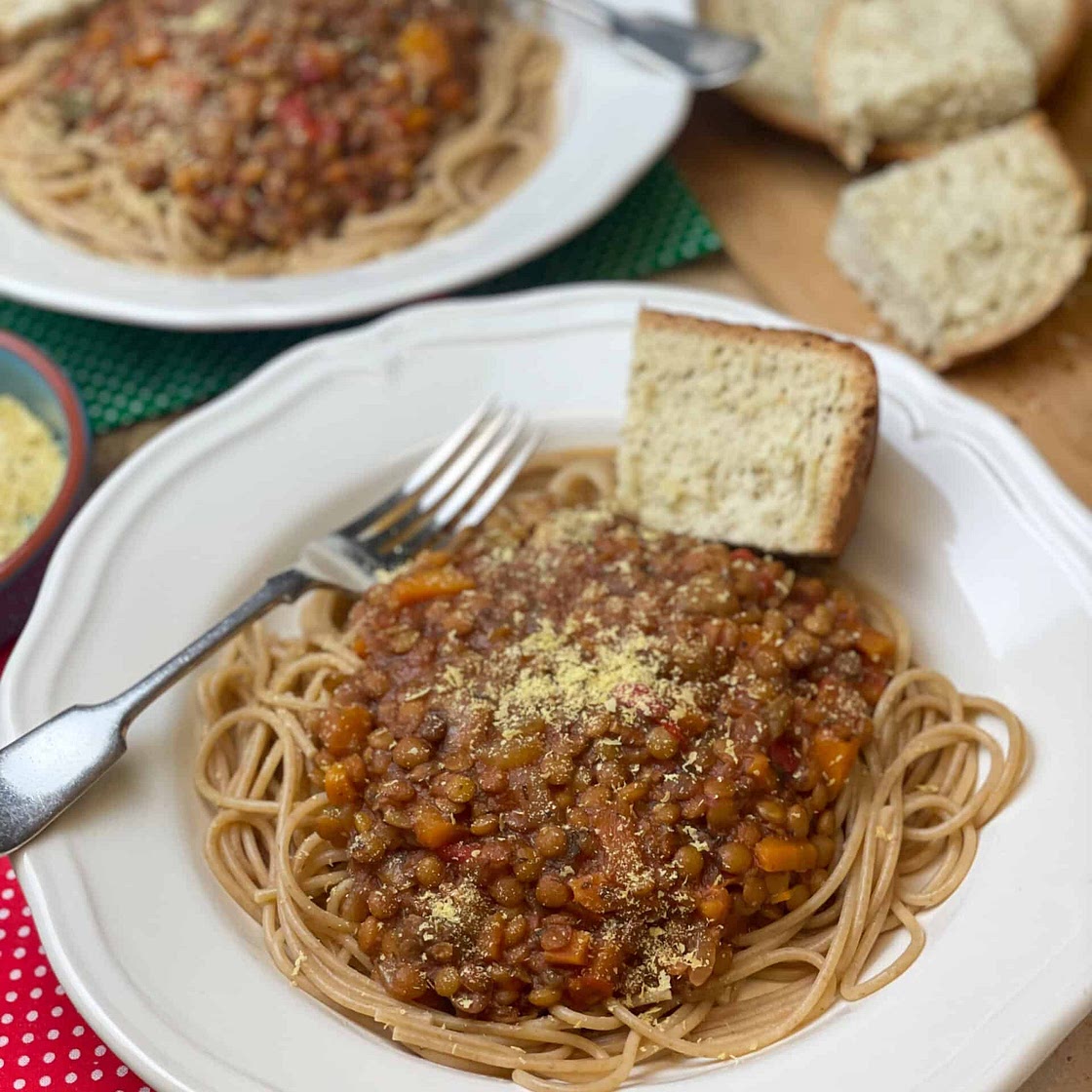 Slow Cooker Green Lentil Spaghetti Bolognese