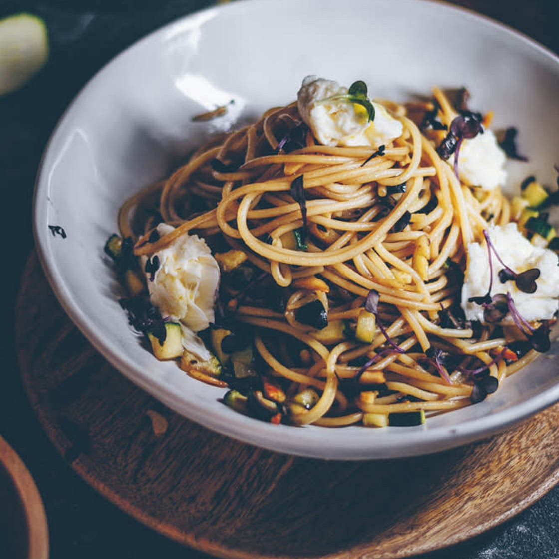 Spaghetti mit Balsamico-Honig-Ziegenkäse-Sauce