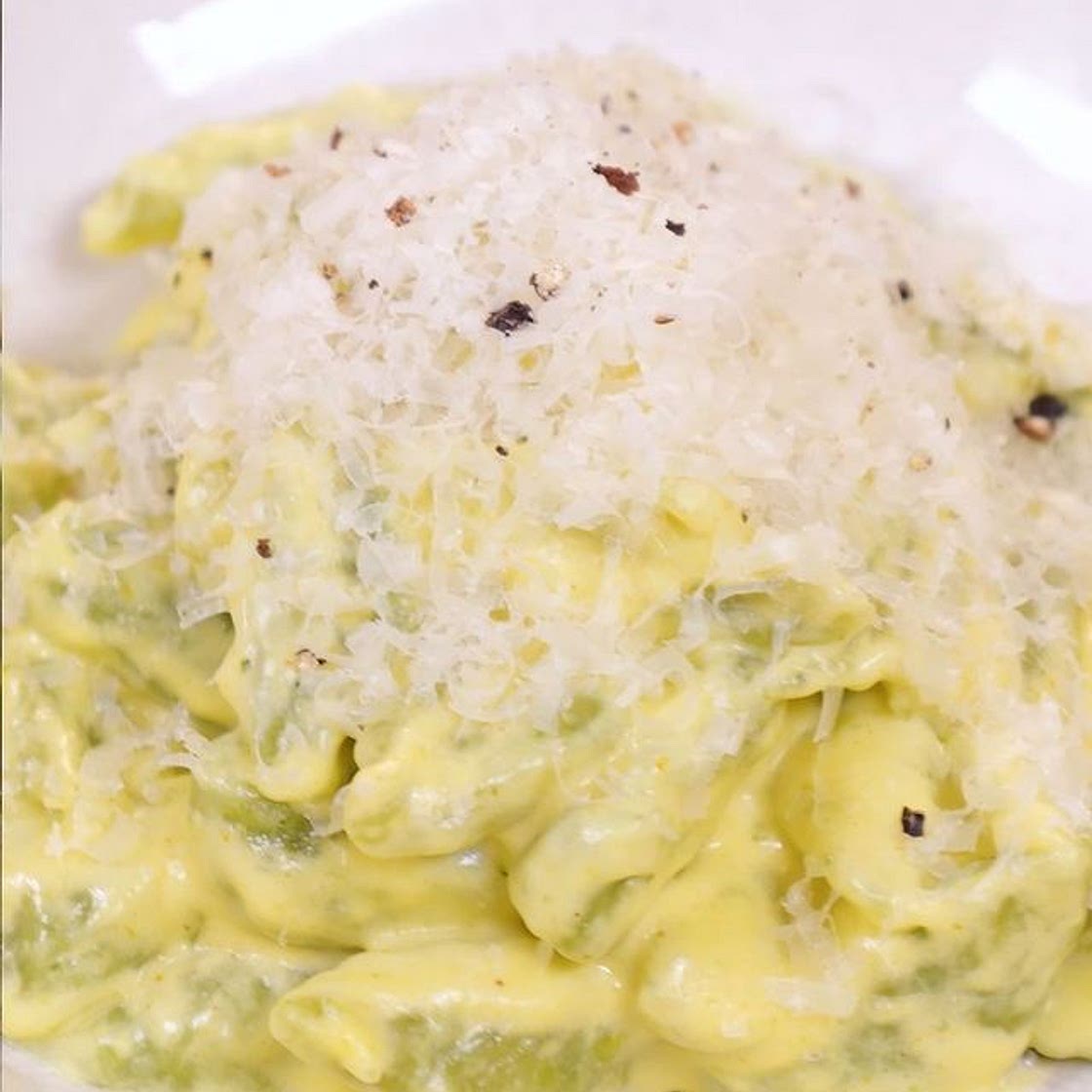 Gnocchis au brocoli et crème de parmesan