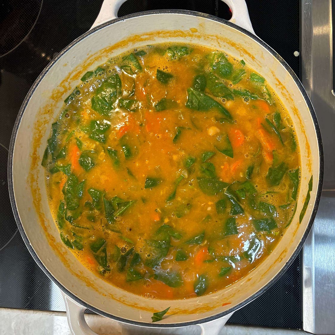 Nourishing White Bean and Lemon Soup
