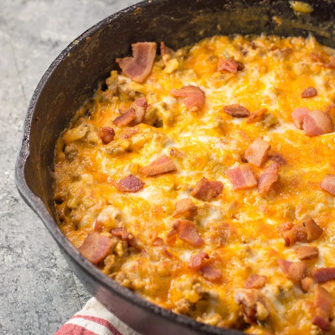 One Pan Keto Bacon Cheeseburger Skillet