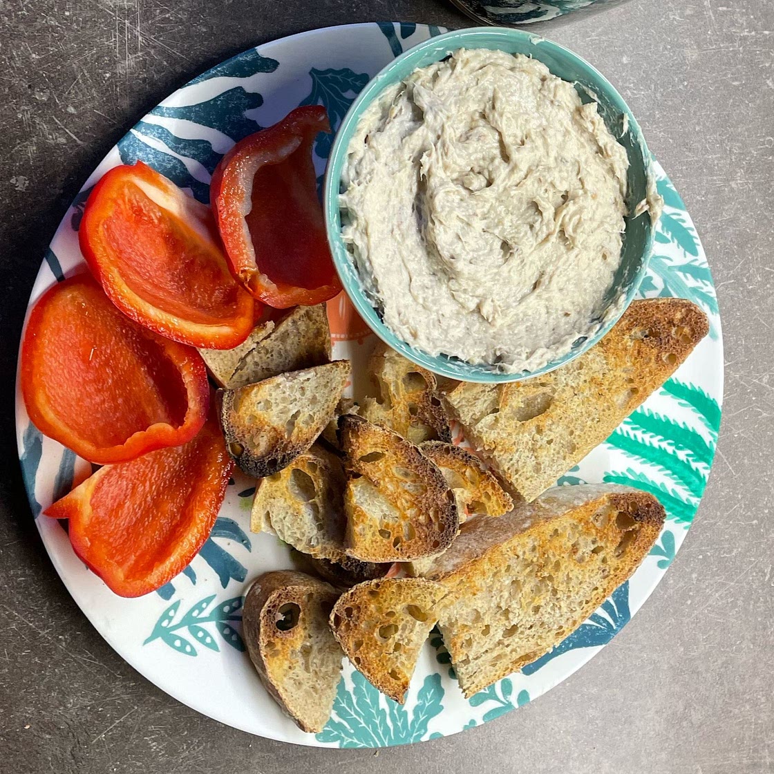 Speedy mackerel pâté