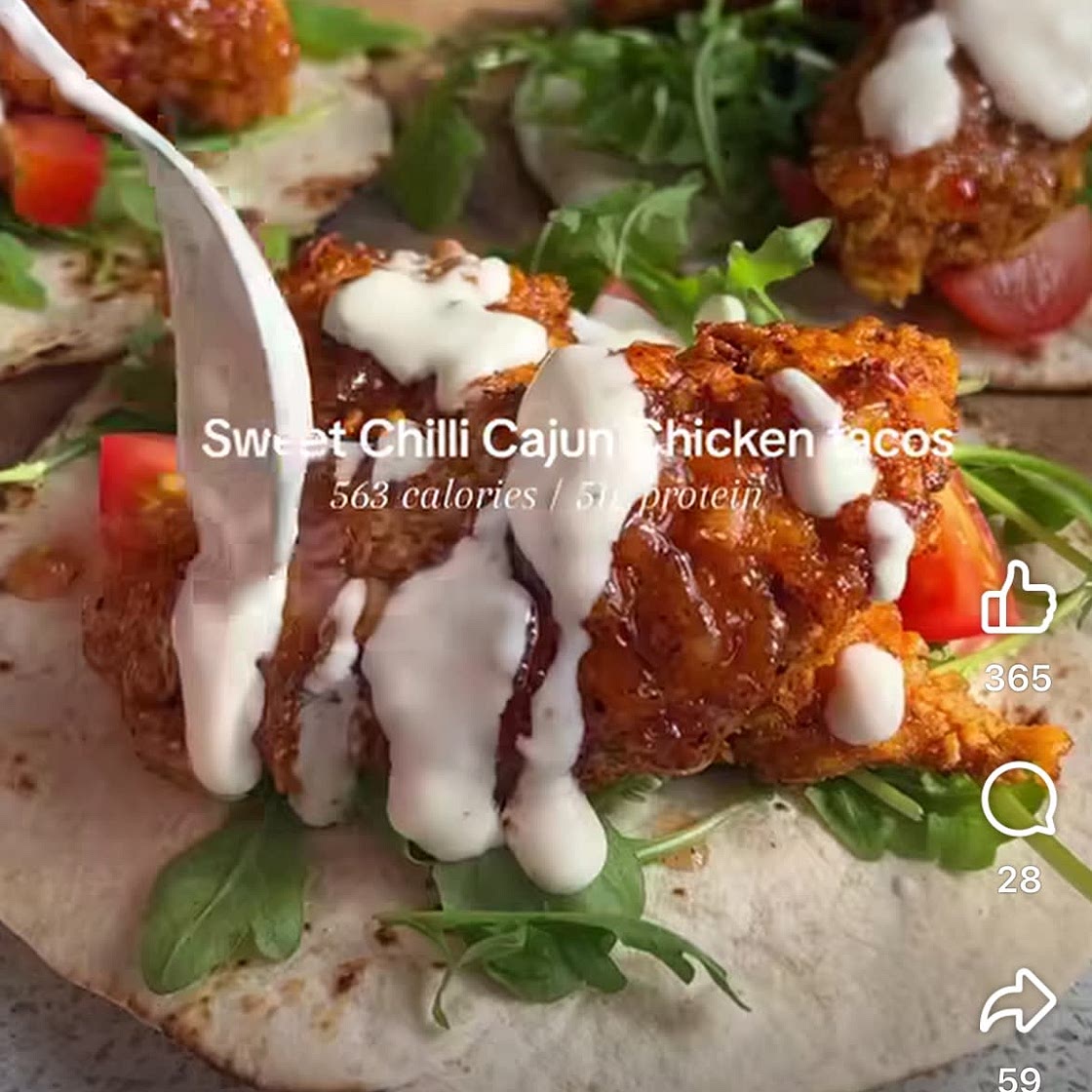 Sweet chilli Cajun chicken tacos 🥵 