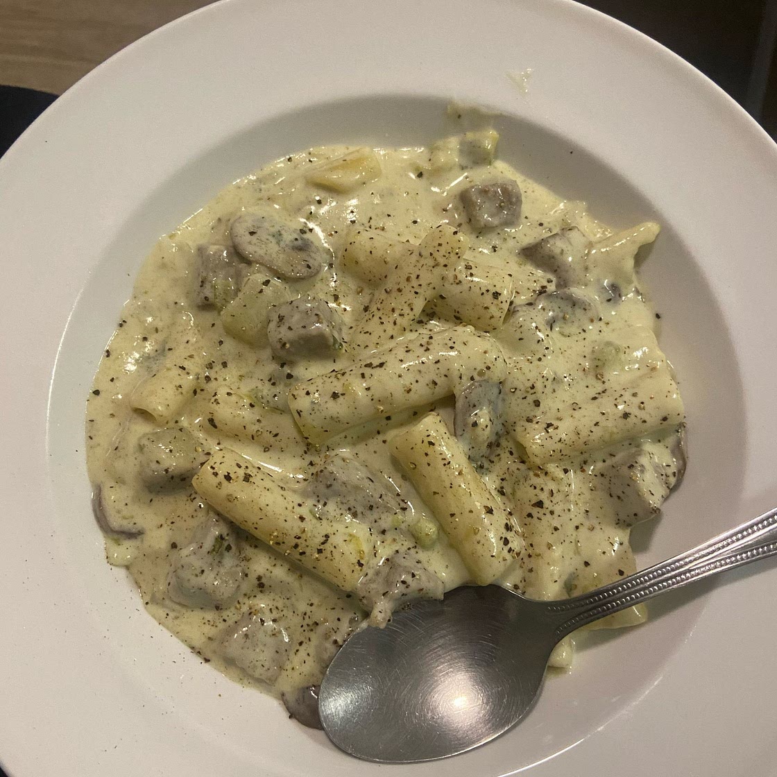 One-Pot Creamy Beef Stroganoff