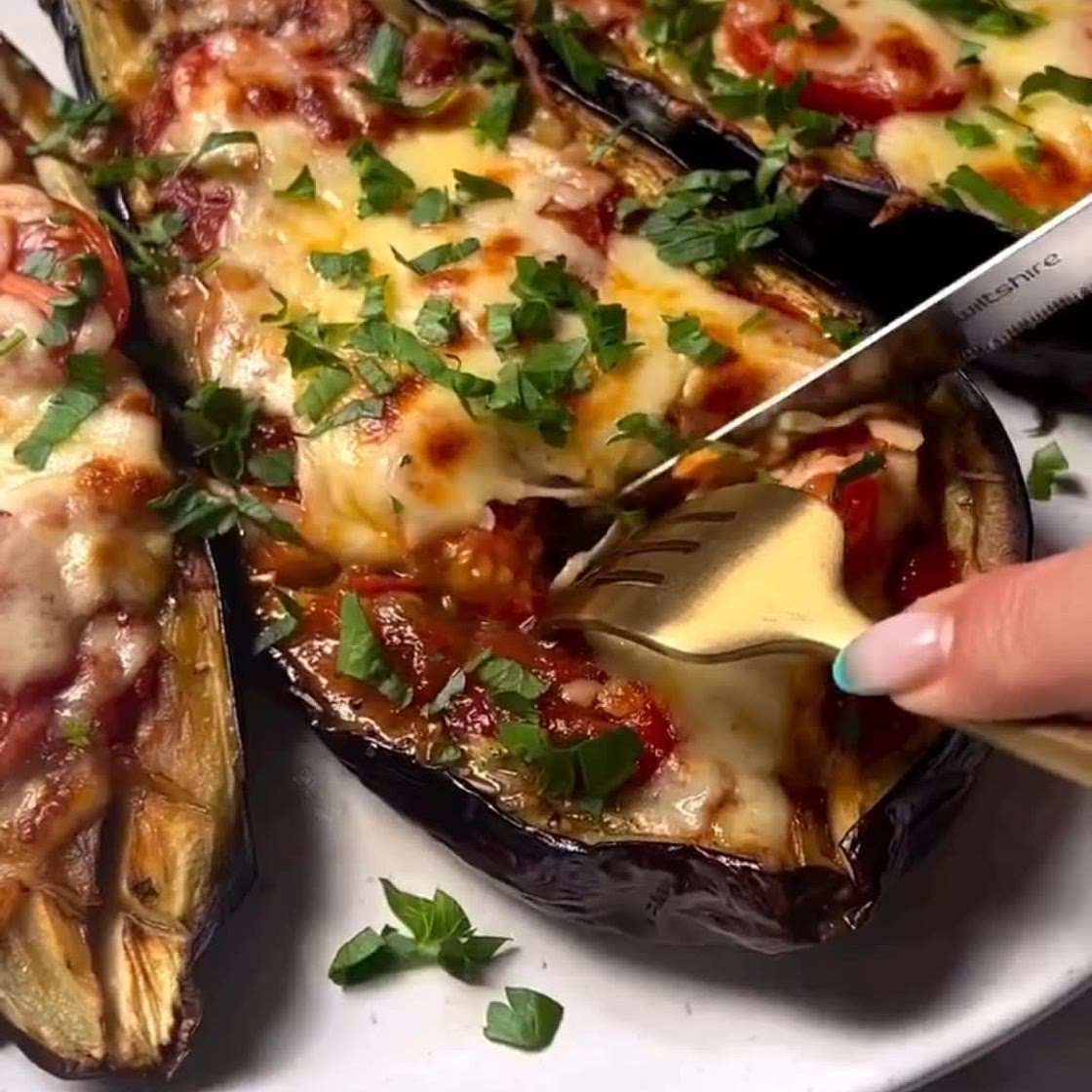 Juicy Eggplant Pizza Steaks