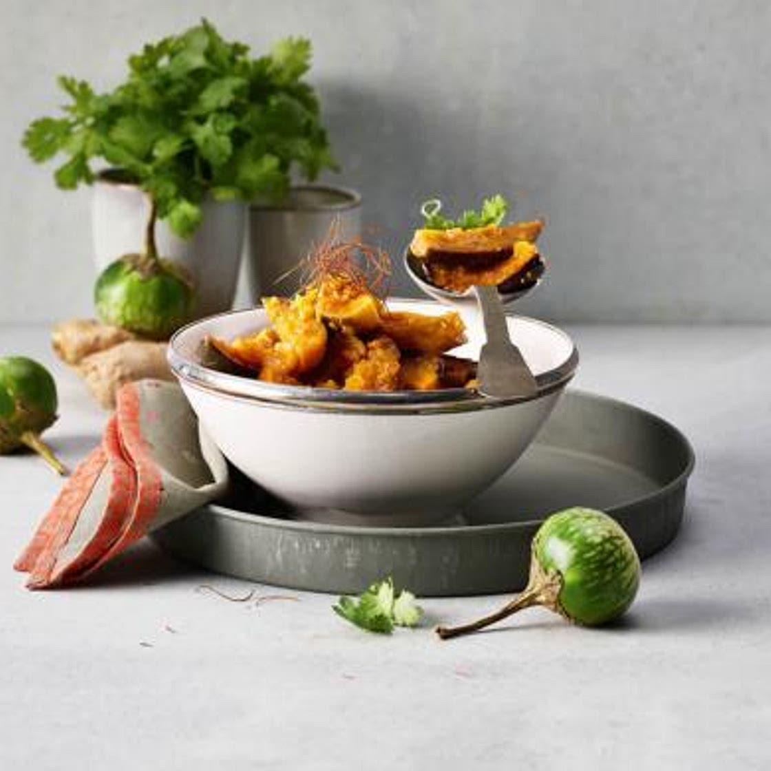 Indisches Auberginen-Aprikosen-Curry