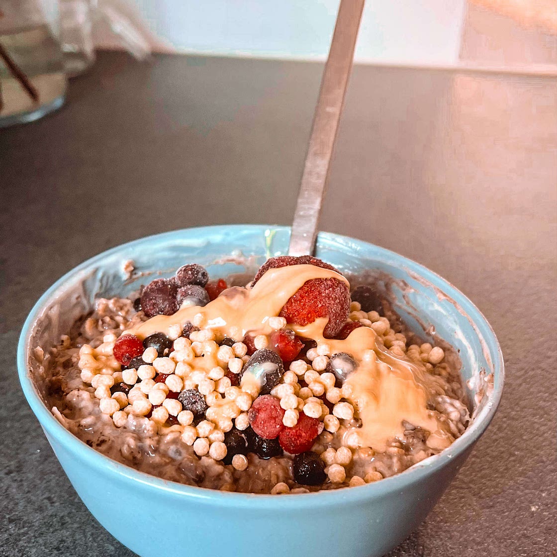 CHOCO BERRY OATS