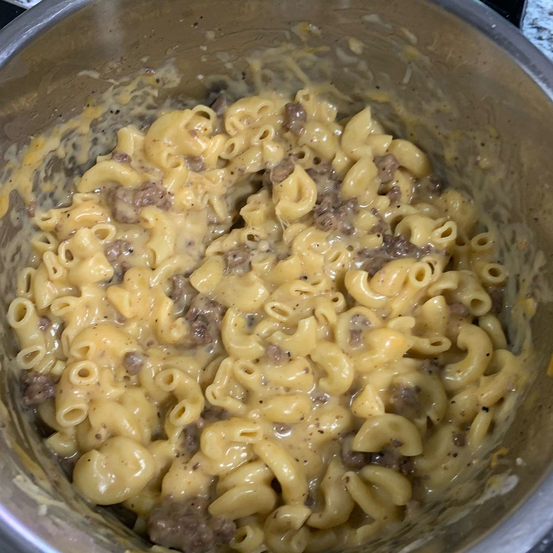 Instant Pot Cheesy Ground Beef and Noodles