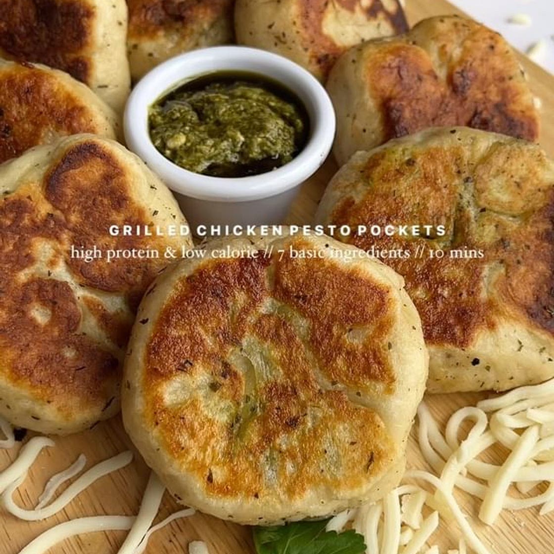 Grilled chicken pesto pockets🍗⬇️
