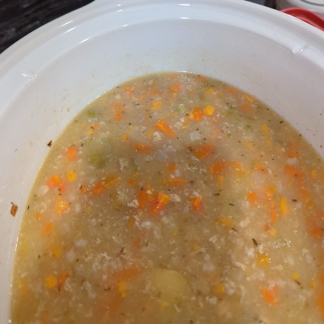 Slow Cooker Cream of Chicken and Rice Soup