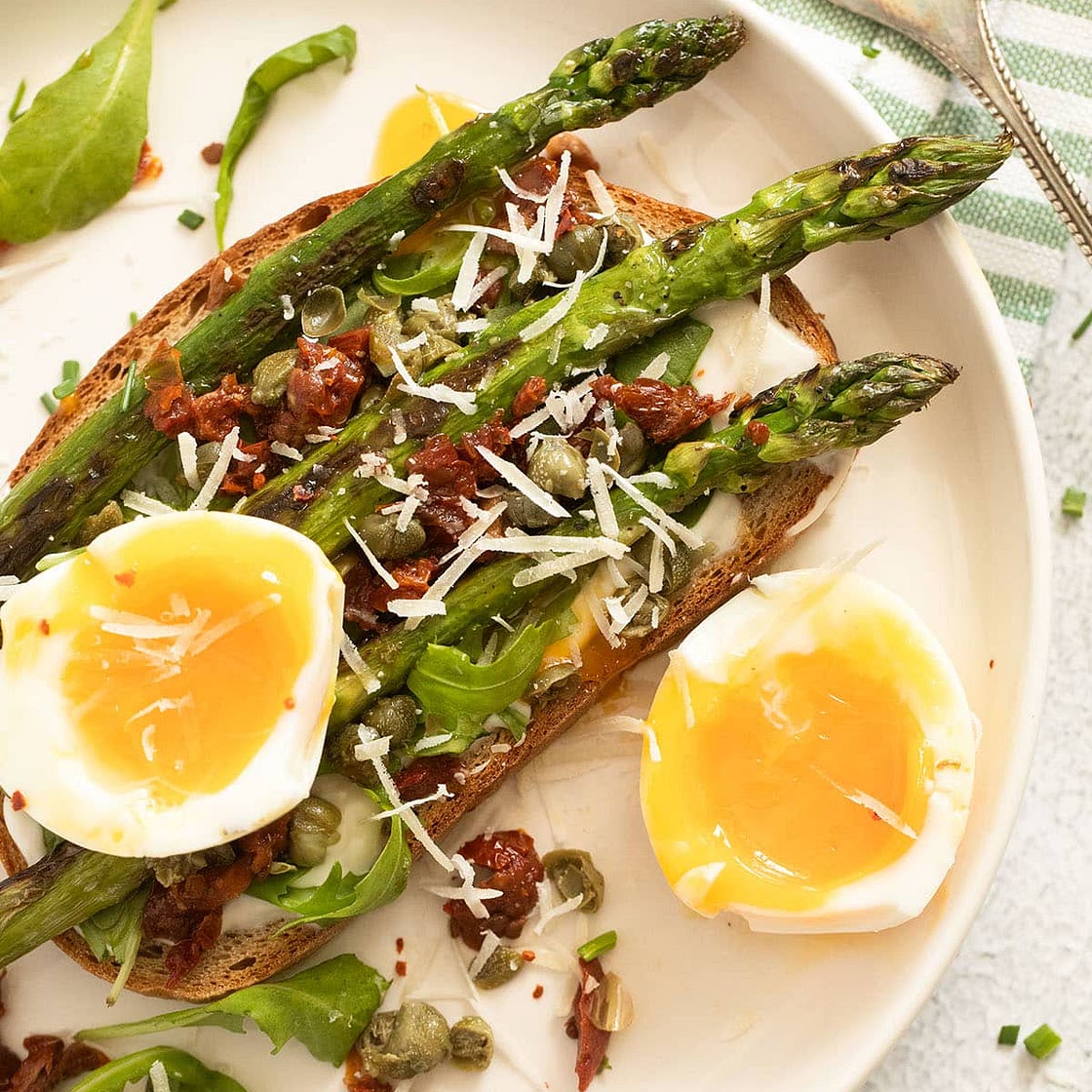 Eggs and Asparagus on Toast