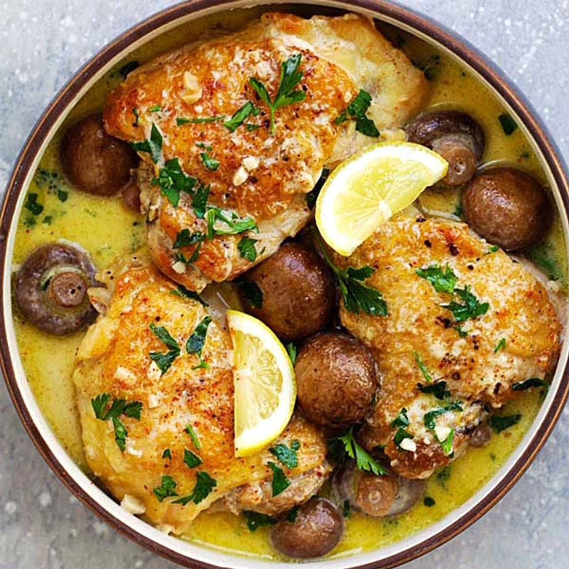 Creamy Garlic Mushroom Chicken (Instant Pot)