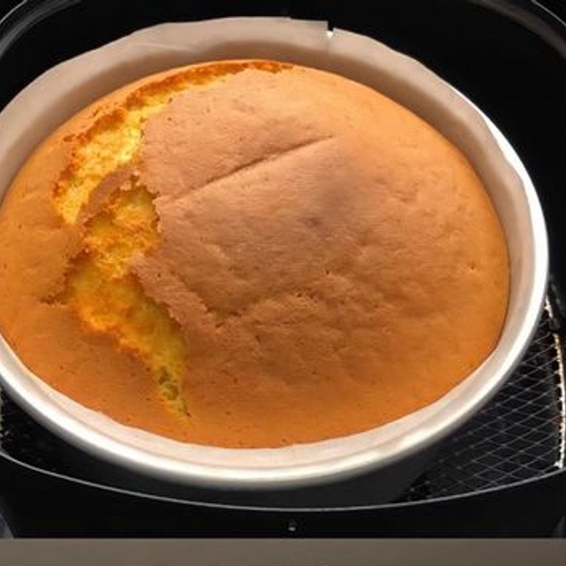 Air Fryer Vanilla Cake - Cuisine.Easyketo4u.com