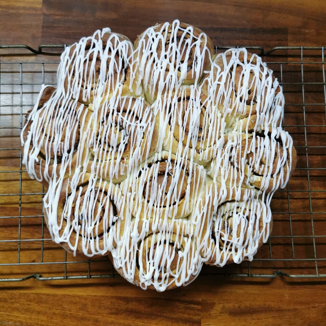 Pecan and cinnamon rolls