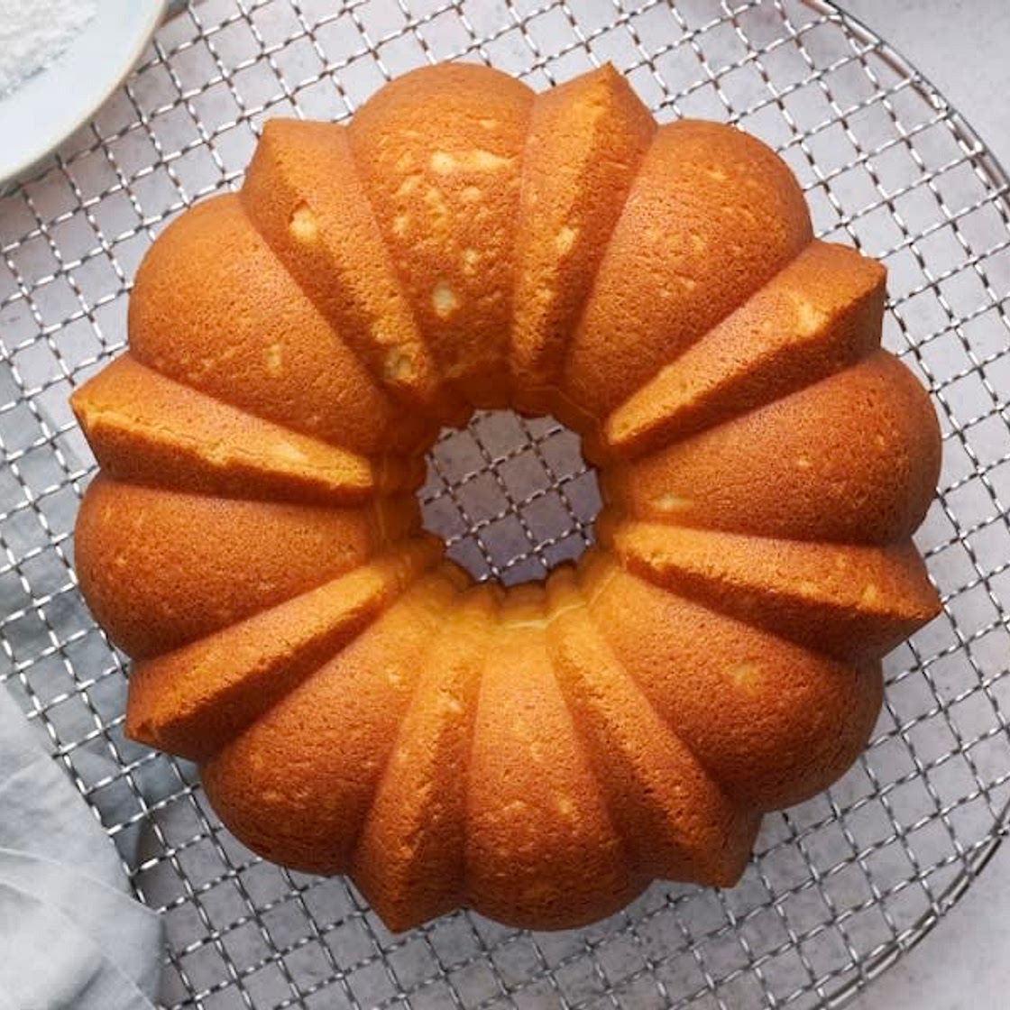 Vanilla Bundt Cake