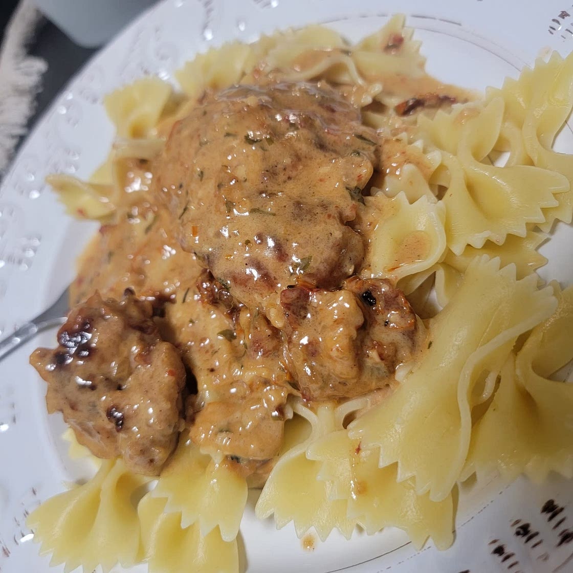 Chicken Cutlets with Sun-Dried Tomato Cream Sauce