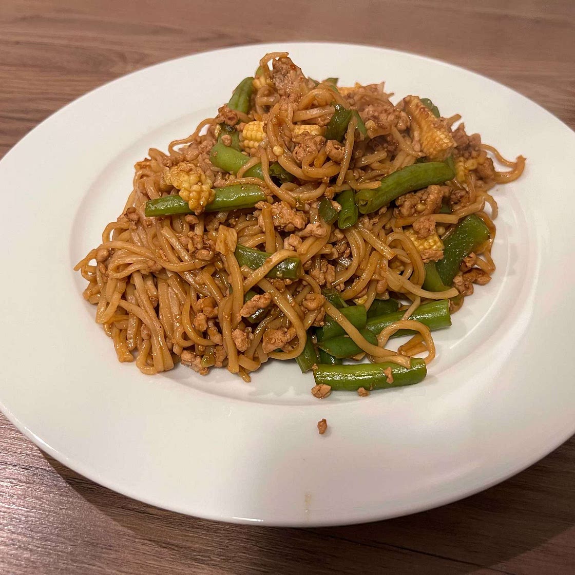 Pork noodle stir-fry
