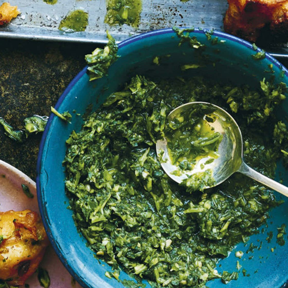 Coriander and Mint Chutney {Ammu}