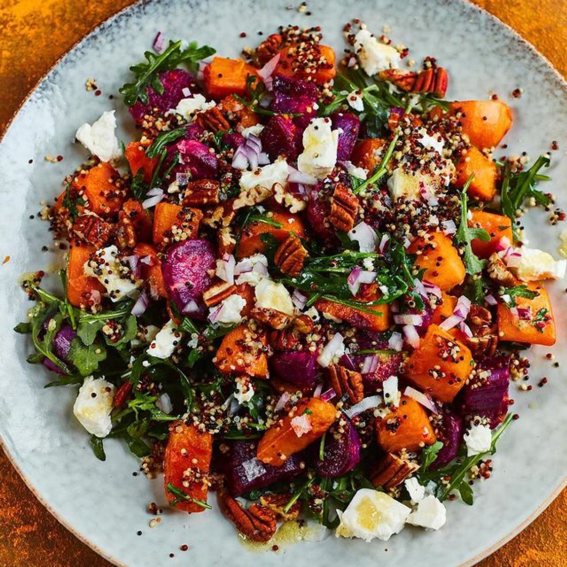 Winter cravings on a plate: Roasted sweet potato and quinoa sala