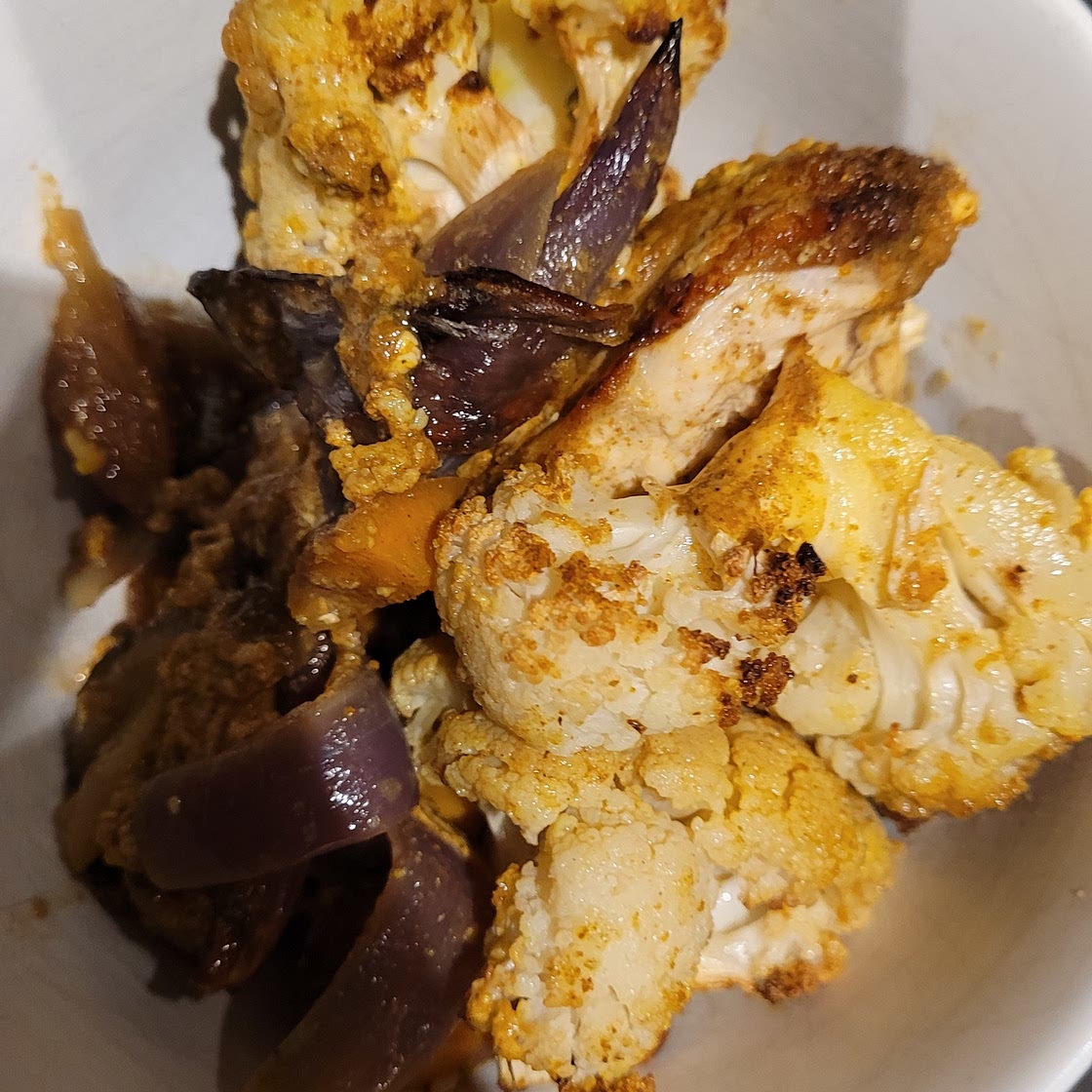 Joe Wicks curried chicken tray bake
