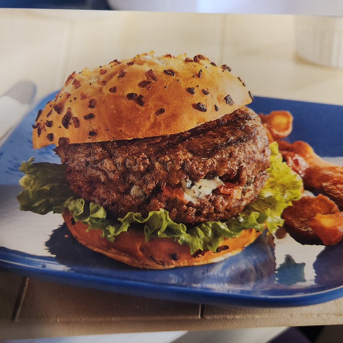 Bacon & Blue Cheese Stuffed Burger
