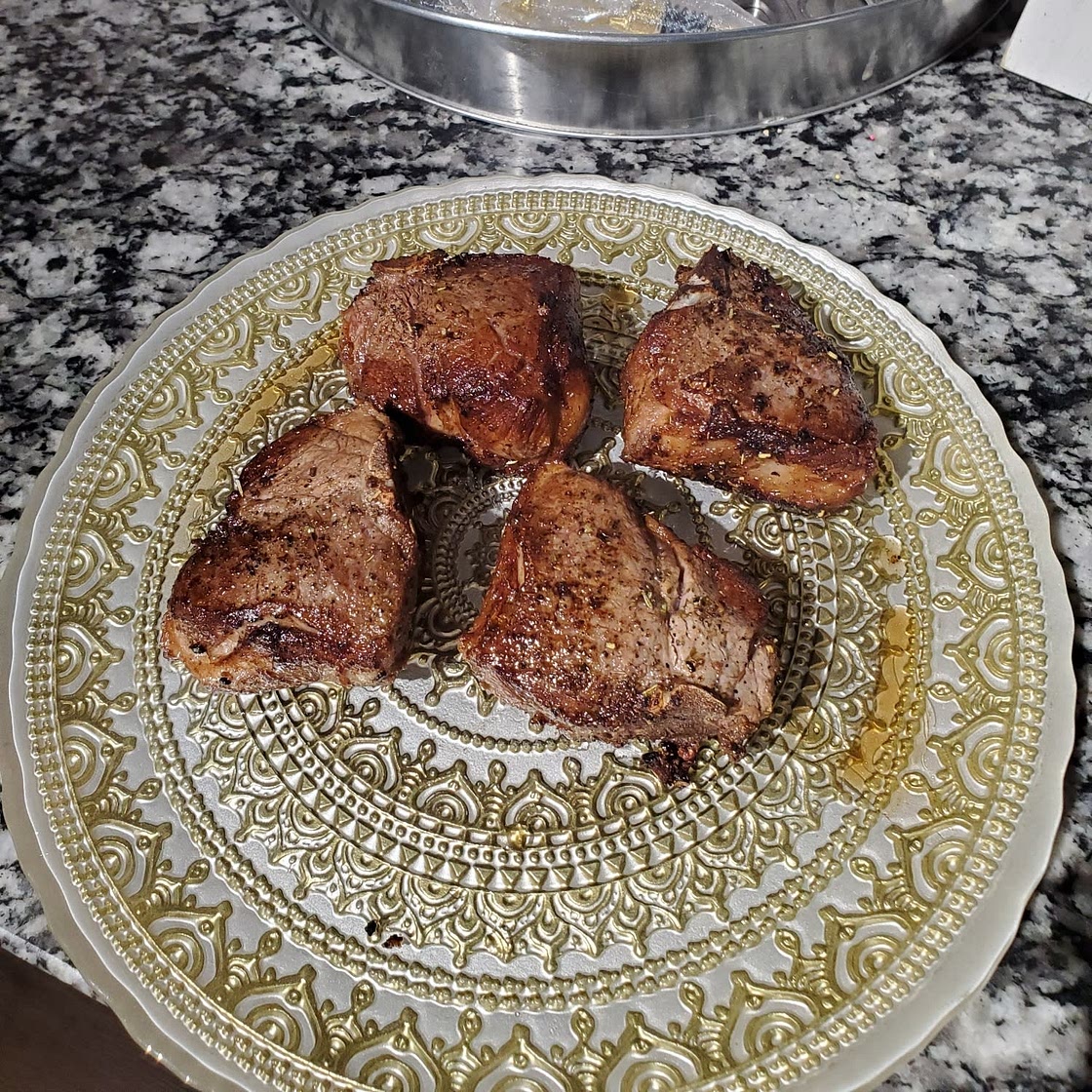 Greek lamb chops with tzatziki
