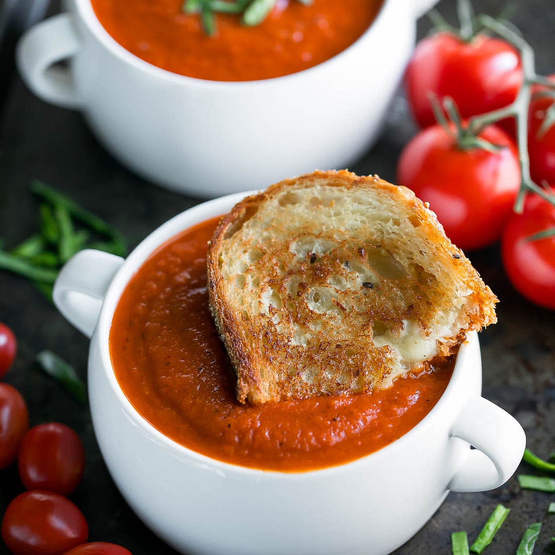 Instant Pot Tomato Soup