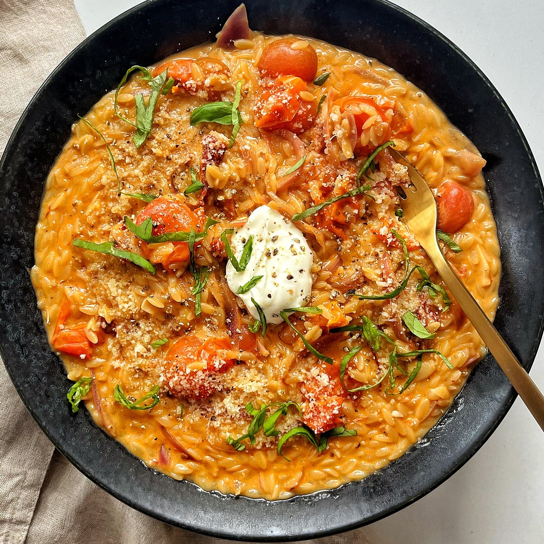 The BEST Tomato Orzotto (One Pot)