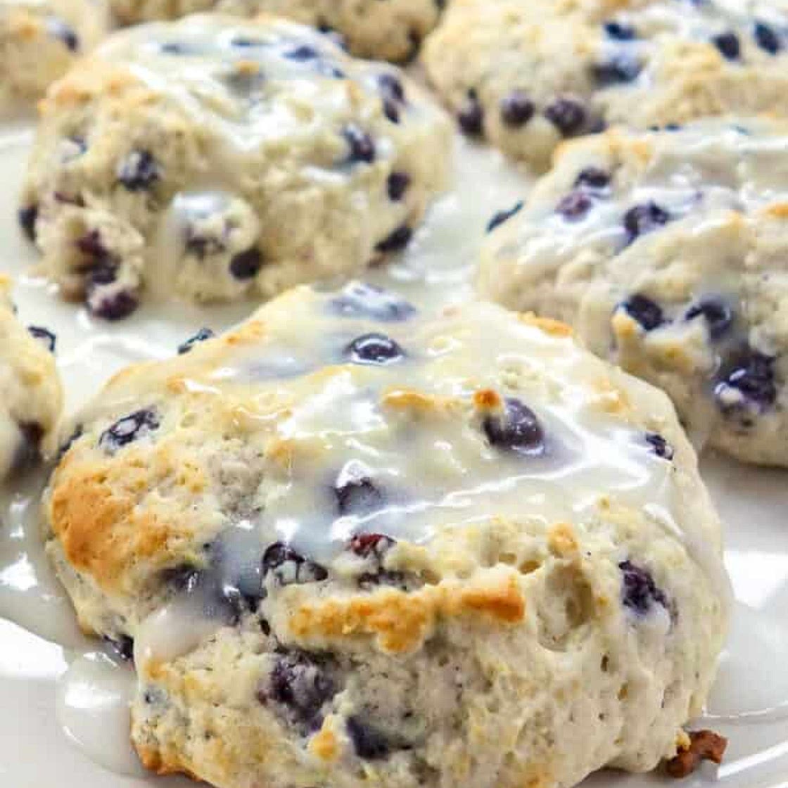 Quick Blueberry Biscuits - Plain Chicken