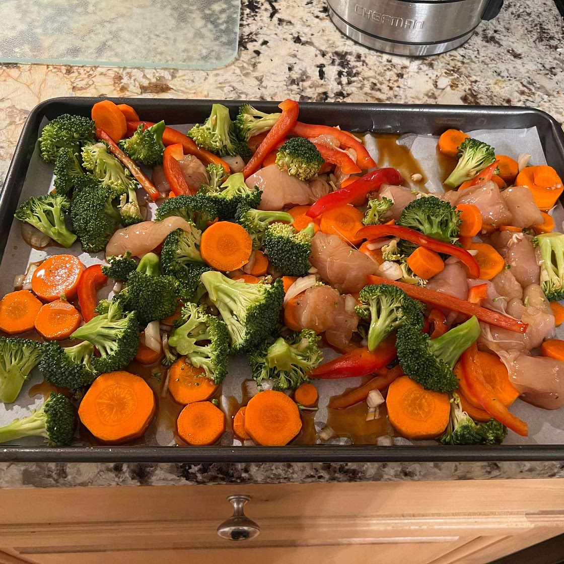 Honey Garlic Chicken and Veggie Sheet Pan Stir Fry