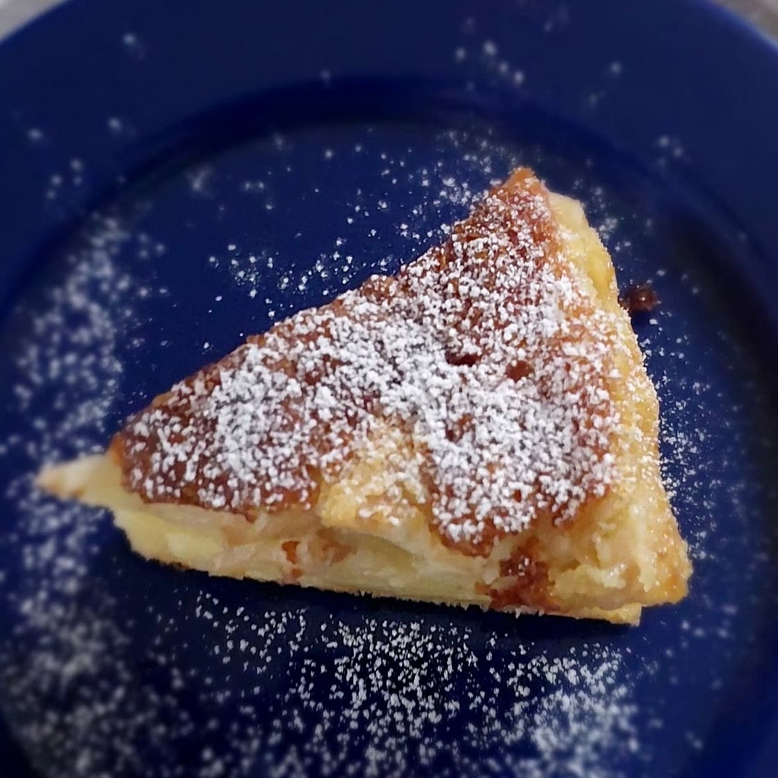 APPLE CAKE