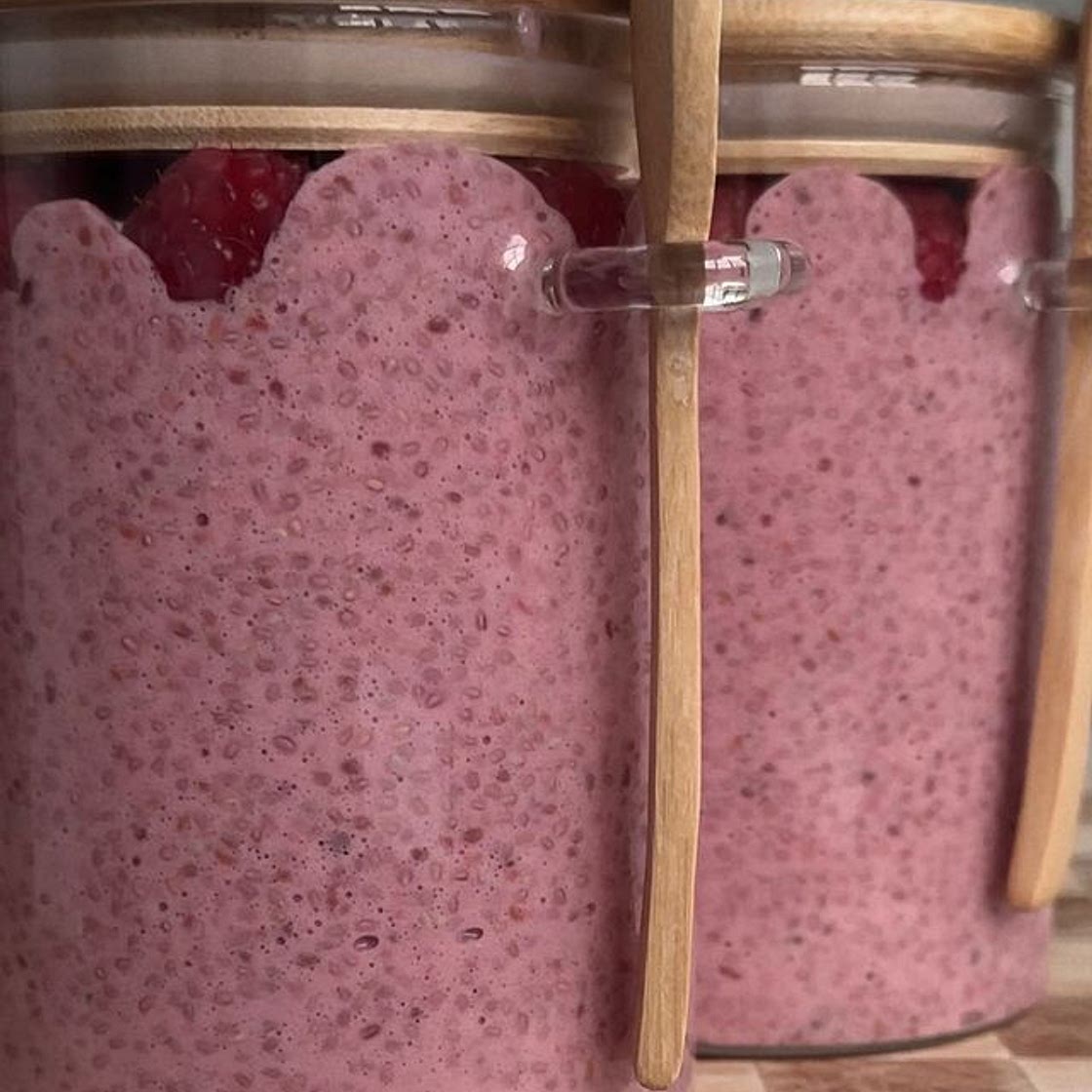 Raspberry protein chia pudding