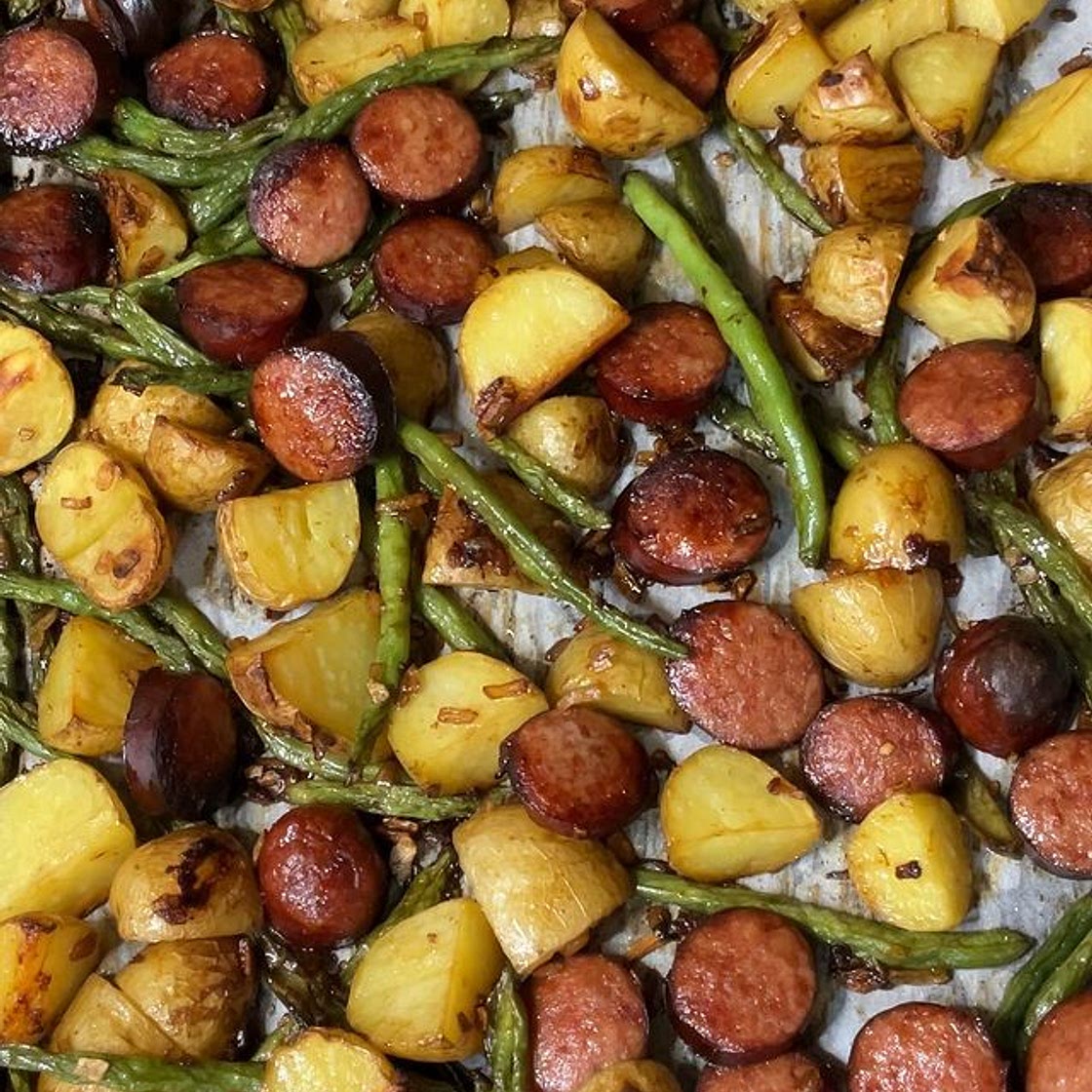 Sheet Pan Smoked Sausages, Green Beans and Potatoes
