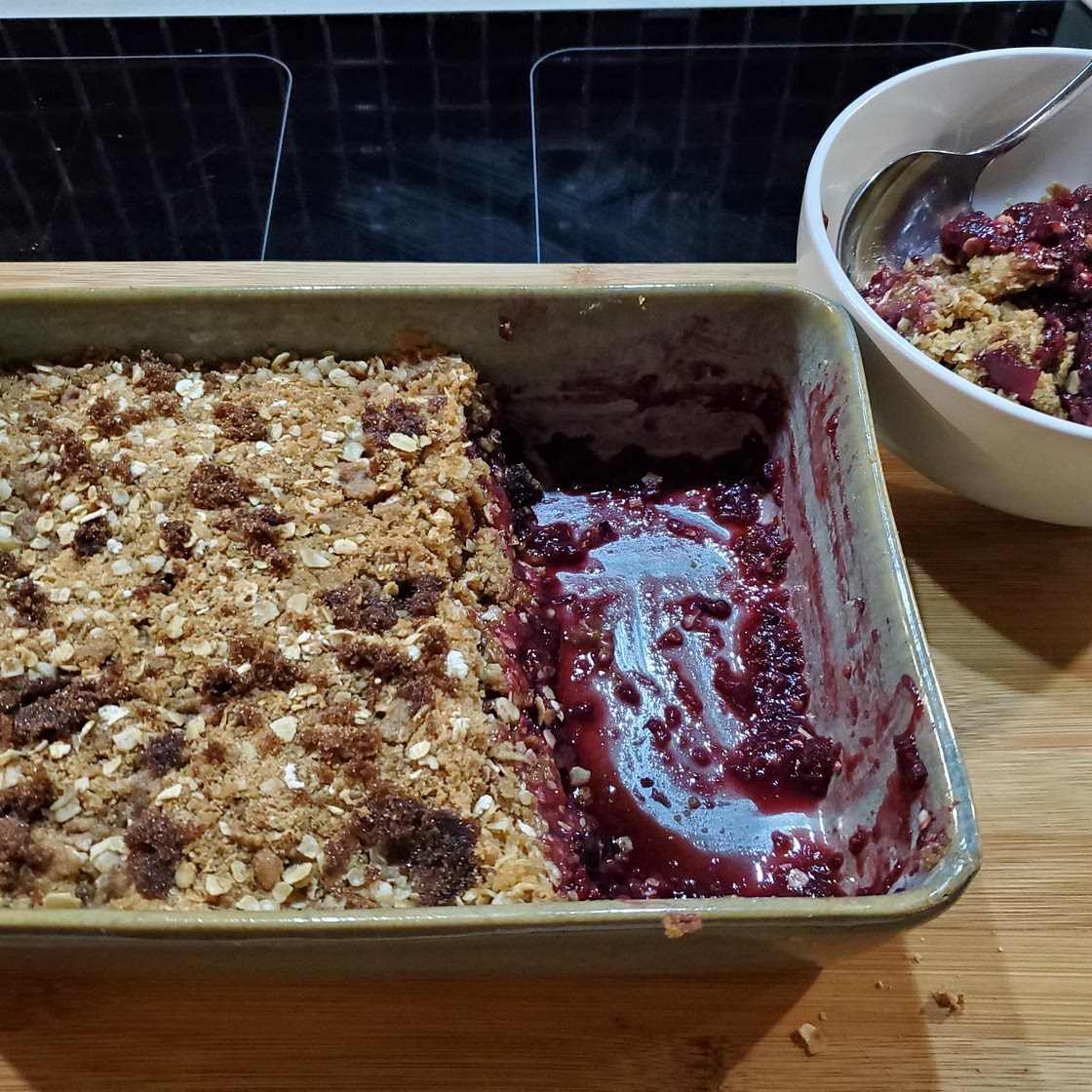 Blackberry & Apple Crumble (Airfryer)