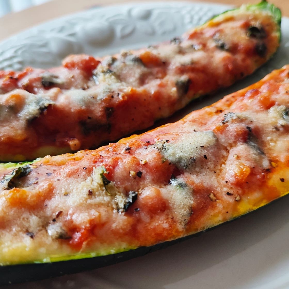 Courgette Pizza Boats (Vegetarian)