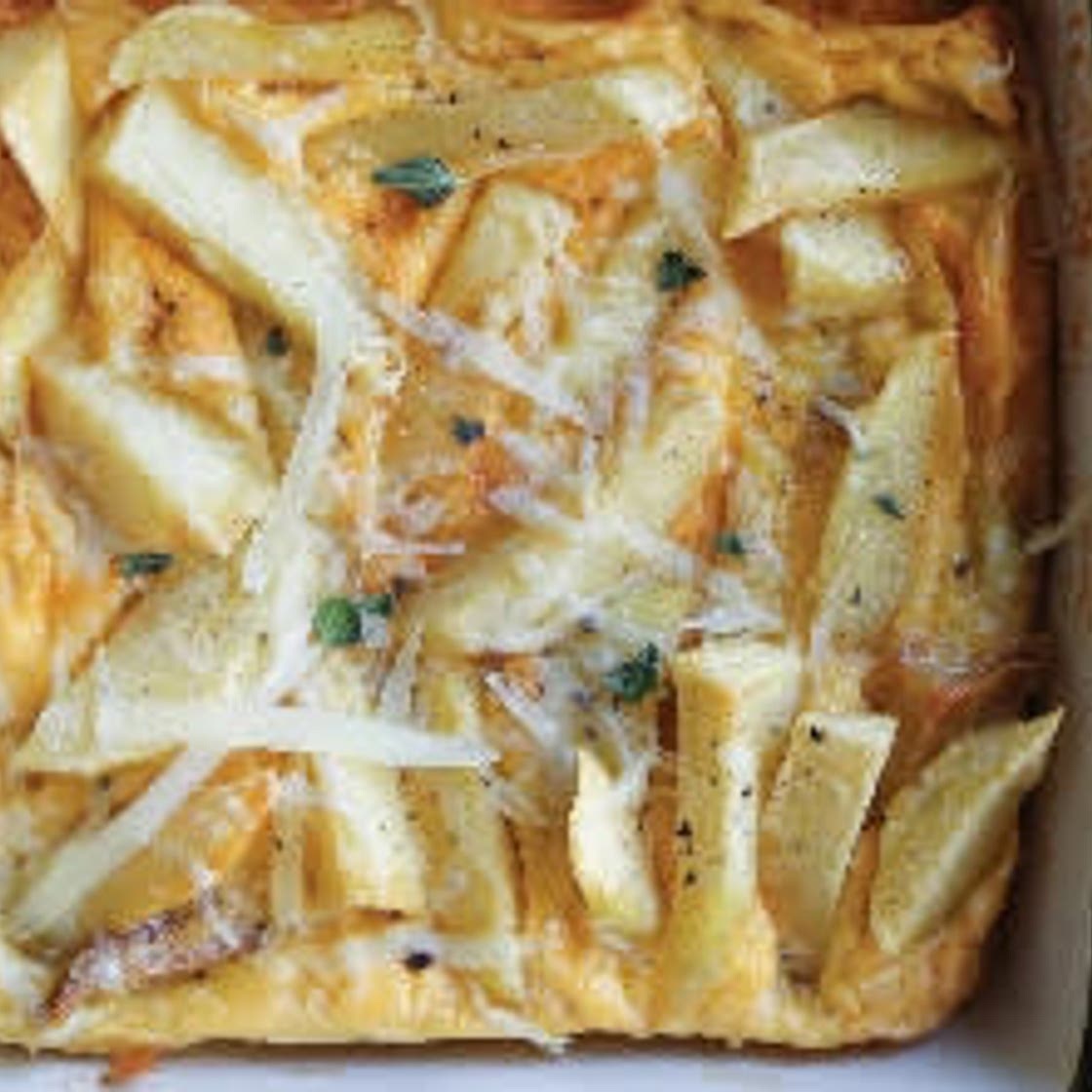 Baked potatoes with eggs 